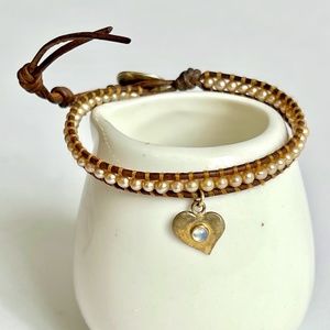 CHAN LUU opal heart and champagne freshwater pearl leather wrap bracelet